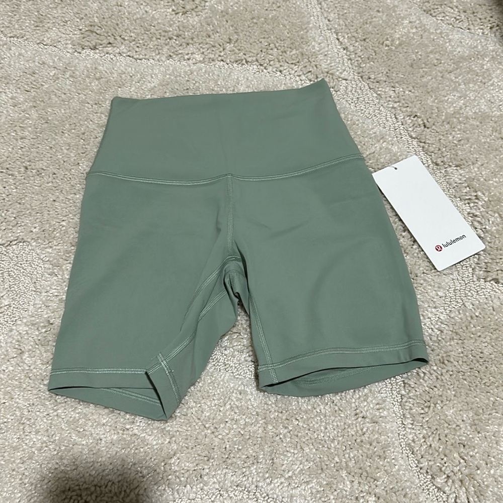 Lululemon HR Short 6”